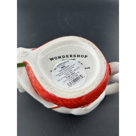 Wondershop Cat w Red Yarn Mug Earthenware 16 oz Cap 7"L x 4"W x 4 1/2" H - Picture 8 of 9